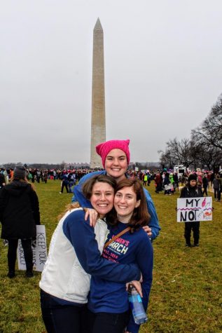 Left to right: Senior Datie Rogers, Senior Molly Smathers and alumna Helen Wilkins at the Women's March on Washington. | Courtesy of Maggie Holly