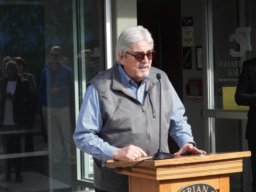 Clinton mayor Randy Randall ‘75 talks about the history of 112 Musgrove.